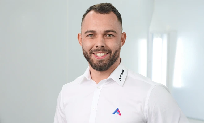 12-julien